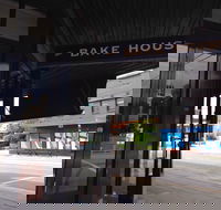 Ionsky's Bake House - Travel Agents