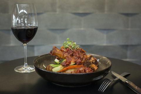 TurBARlence - Travel Agents 0