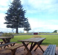Bompas of Beachport - Tourism Guide