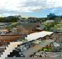 Riverview Tavern - Travel Agents