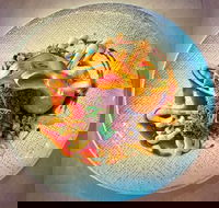 Little Hugh - Travel Search