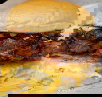 Sneaky Burger - Cruises Travel