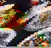 Rainforest Cafe Restaurant - Travel Agents