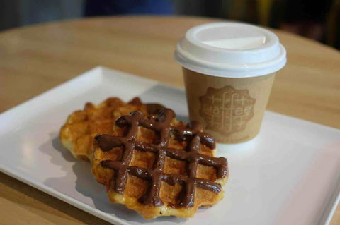 Waffee - Altona - Tourism Guide 0