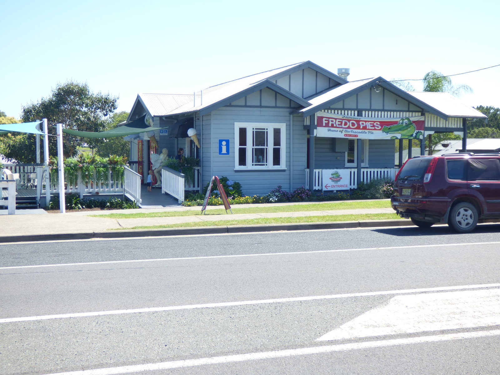 Frederickton NSW Travel Agents