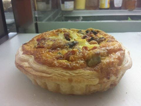 Croissant Bakery - Tourism Guide 0