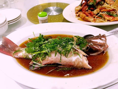 Sunny Seafood Restaurant - Tourism Guide 0