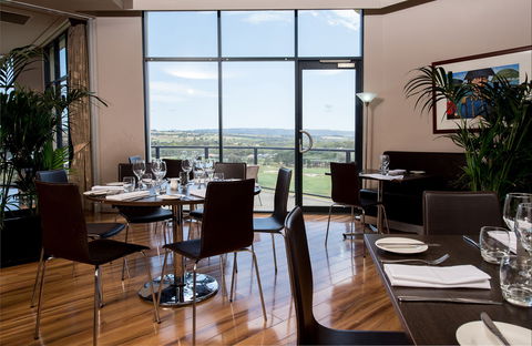 Baudins Restaurant At McCracken Country Club - Travel Search 1