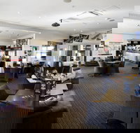 Horse  Jockey Hotel - Travel Search