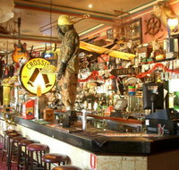 Friend in Hand Hotel - Tourism Guide