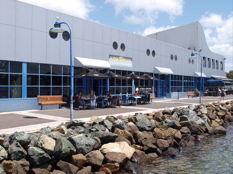 GJ's Bay Cafe And Grill - Travel Search 0