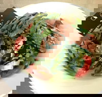 Pizzeria E Cucina - Tourism Guide