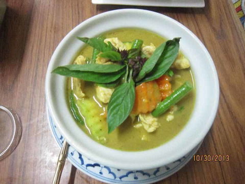 Thai Chinpala Kitchen & Restaurant - Cruises Travel 0