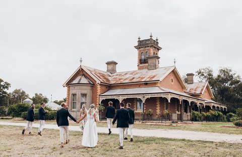 Olive Hills Estate - Travel Agents 1