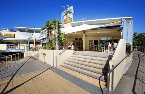 Pub Mooloolaba - Mooloolaba - Tourism Guide 0
