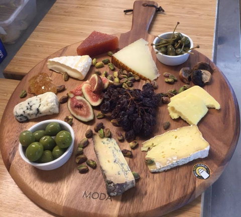 The Long Yard Larder - Travel Agents 0