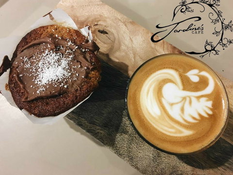 Jardine's Café - Travel Agents 0