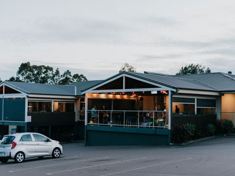 The George Tavern Greenhills - Travel Agents 1