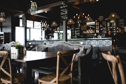 Boatshed Restaurant - Lake Wendouree - Travel Agents 1