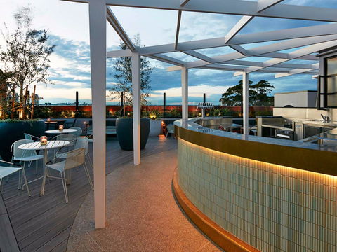Light Brigade Hotel - Cruises Travel 0