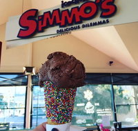 Simmo's Ice Creamery - Tourism Guide