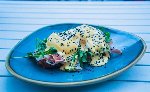 Redgum Chinese Restaurant - Tourism Guide 12