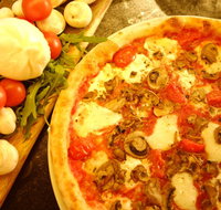 Vacanza Pizzeria - Surry Hills - Tourism Guide