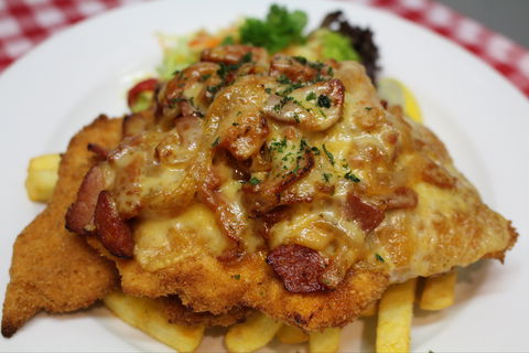 Austrian Schnitzelhaus Erina - Travel Agents 0