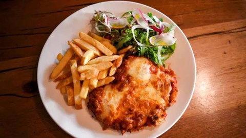 Spencer Hotel - Travel Agents 0