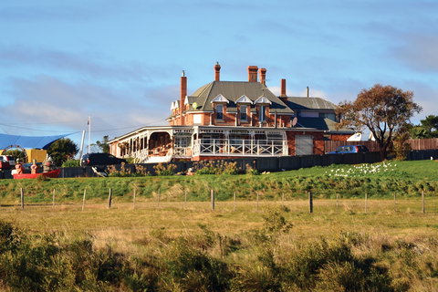 Dunalley Hotel - Travel Agents 0