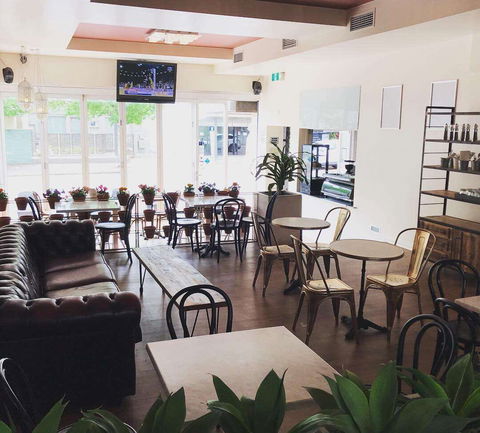 Baila - Travel Agents 0