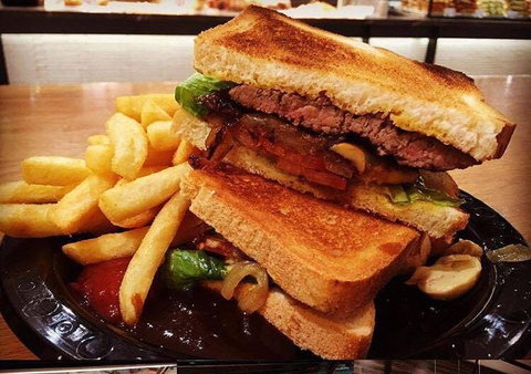 Rhumbas - Southbank - Tourism Guide 0