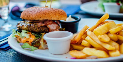 Summit Grill - Cruises Travel 0