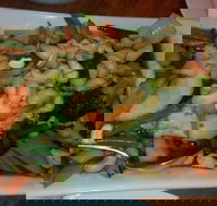 Pha's Thai Kitchen - Travel Agents