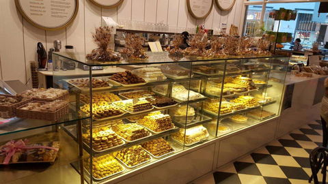 Eddy Avenue Food And Coffee Express - Travel Agents 0