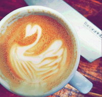 Le Petit Tarte Cafe - Tourism Guide