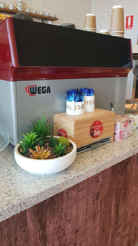 Mountain Gate Cafe - Travel Search 0