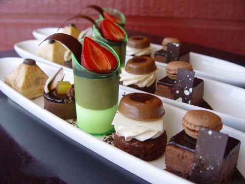 Sabor Dessert Bar - Cruises Travel 1