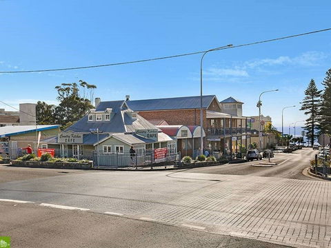 Shellharbour Country Kitchen - Travel Agents 1