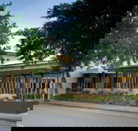 The Barker Hotel - Tourism Guide