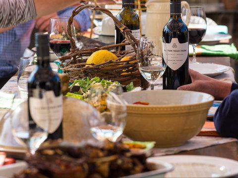 Hutton Vale Farm - Travel Agents 0