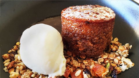 Terrace Grill - Lynwood Country Club - Travel Search 0