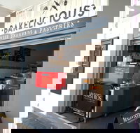 Bakelicious - Narraweena Cake Shop - Cruises Travel