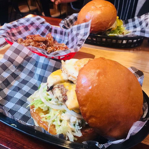 Burger Bliss - Cruises Travel 0