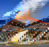 Ironbark Inn - Cruises Travel