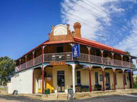 Ironbark Inn - Cruises Travel 0