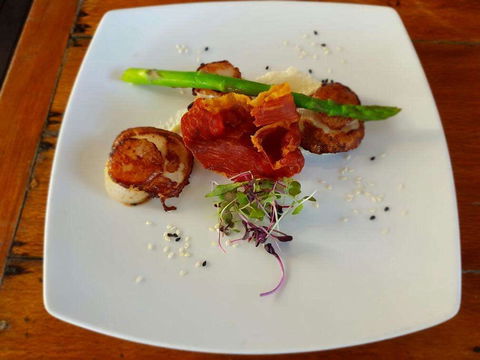 Apres Beach Bar And Grill - Travel Agents 0