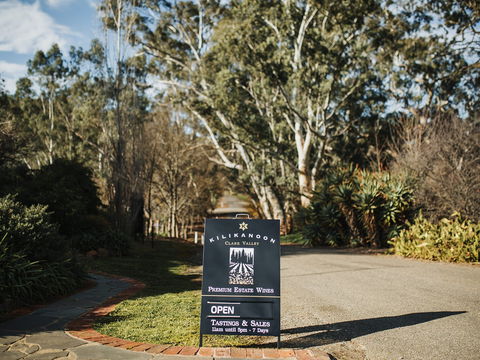 Kilikanoon Wines Cellar Door - Travel Agents 0