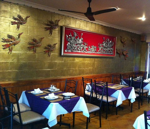 Kiss The Berry - Woolloongabba - Travel Agents 0