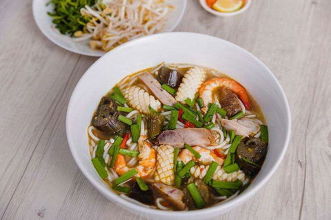 Papa Sweet Tooth - Travel Search 0